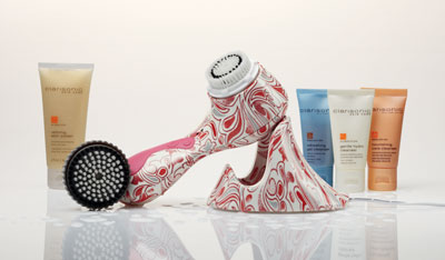 Get Gorgeous Skin in a Snap! Lark Lennox Comments on Clarisonic. Beauty Bytes!