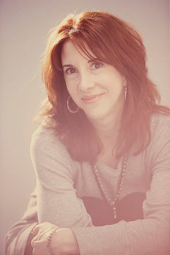 Author Lauren Lipton Gives You “Insight” into the  Current World of Writers.