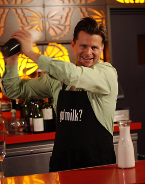 12 Drinks of Christmas – #3. Milk Makes a Difference!