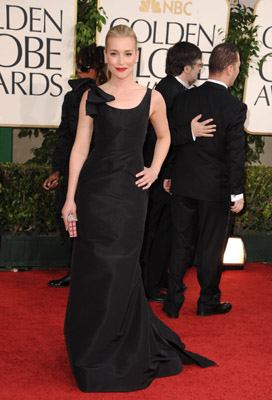 Piper Perabo & January Jones  Walk the Golden Globes Red Carpet for Celebrity Style Slam #4