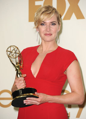 kate winslet headshot