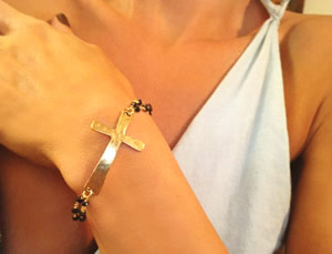 CROSS_BRACELET_SPINELweb