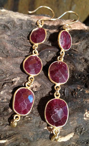 RUBY_EARRINGSweb2re