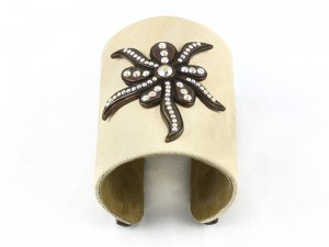 vanilla cuff