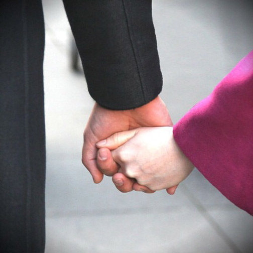 holding-hands