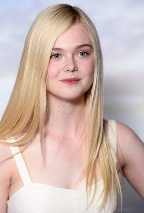Elle-Fanning-(Warm-Blonde)