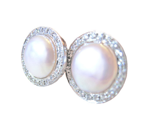 SmallKoriPearlStuds