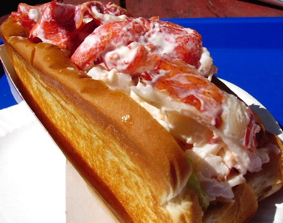 Busha-Browne-Lobster-Roll-I